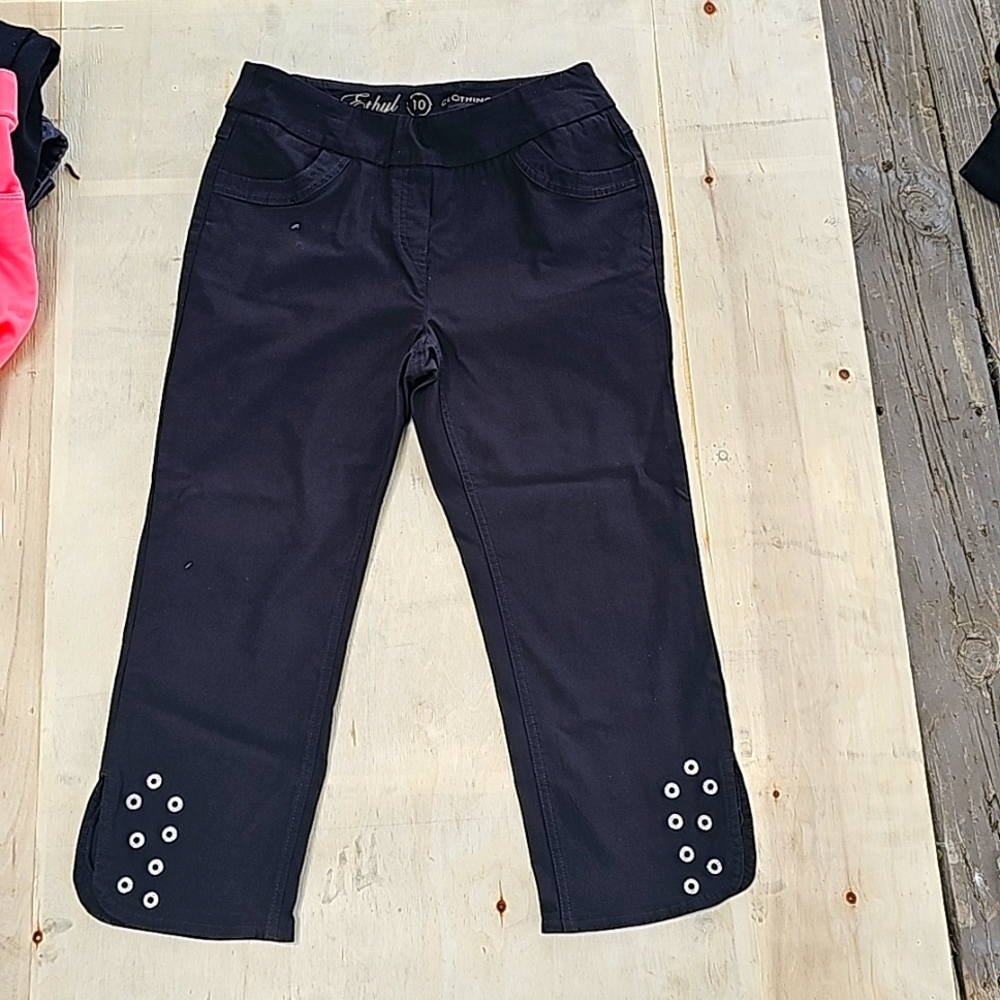 Ethyl pants